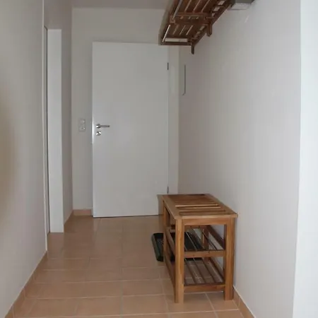 13 Im Haus Dreisessel *
